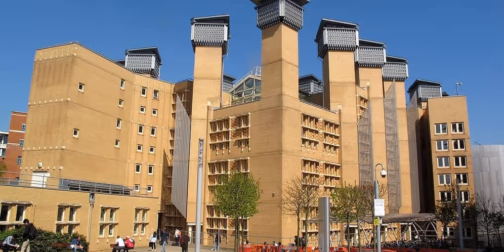 Coventry University – University Guide for GCC and Southeast Asian Students